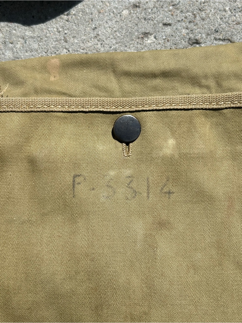 Vintage 1942 Canvas US Military Olive Green Shoulder Bag - Picture 5 of 7